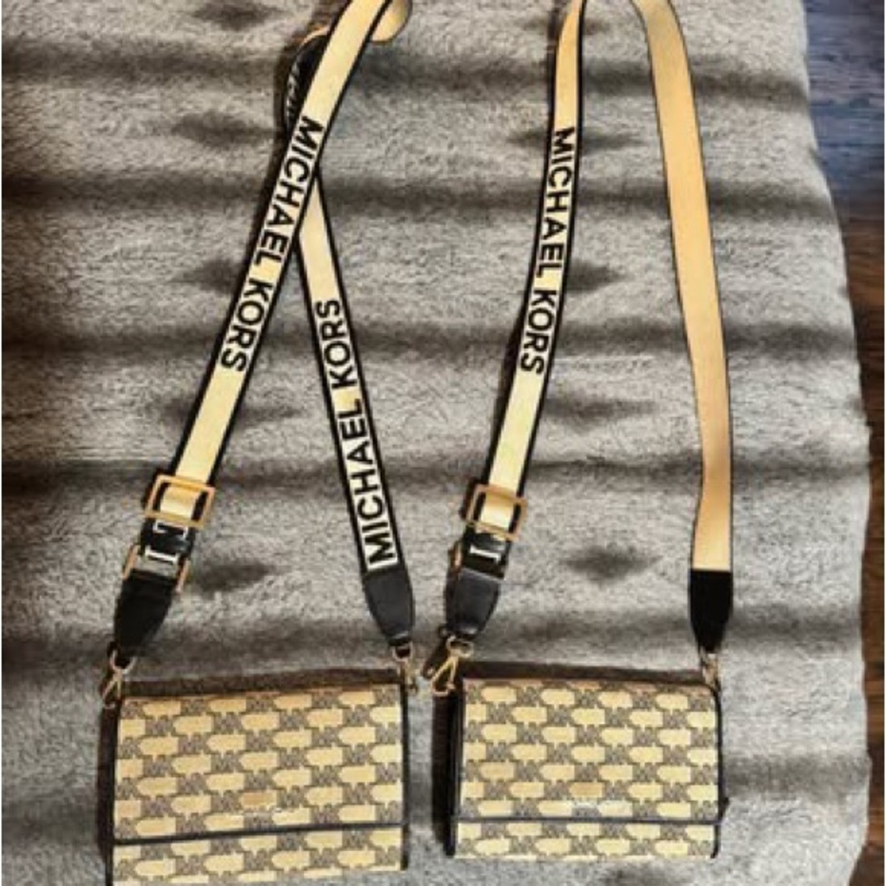 Michael Kors Crossbody Bag